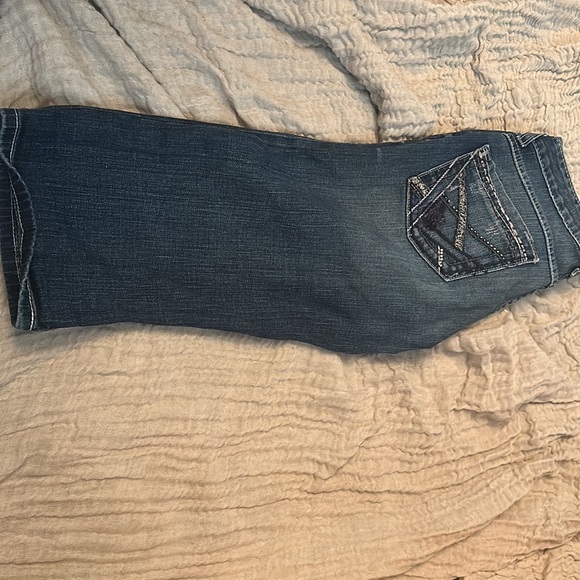 BKE short Capris - Picture 3 of 3